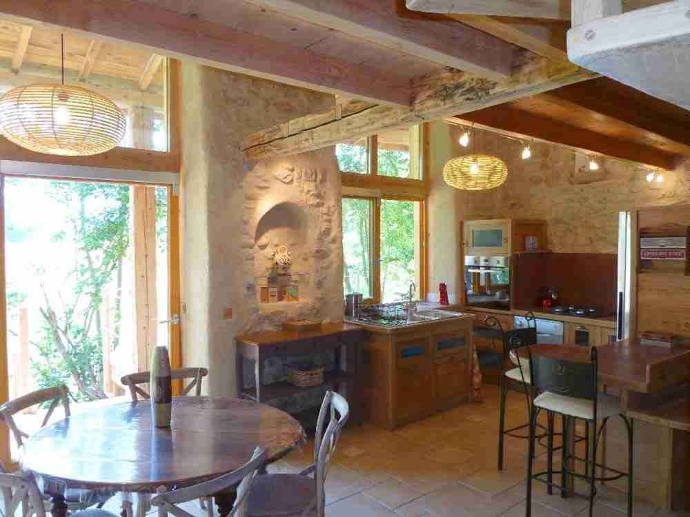 Hotel -Moulin De Solaure- Aix-en-Diois Esterno foto