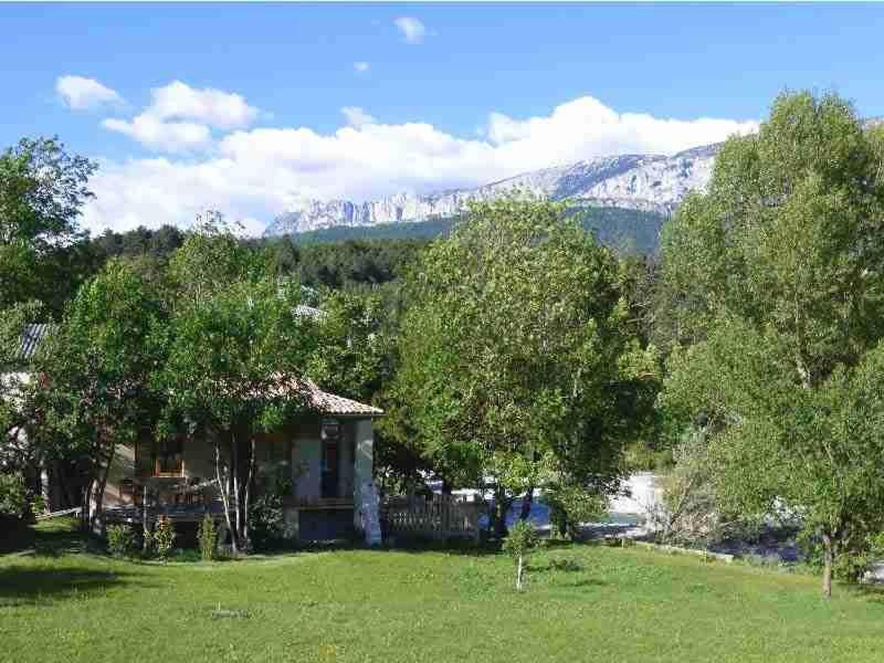 Hotel -Moulin De Solaure- Aix-en-Diois Esterno foto